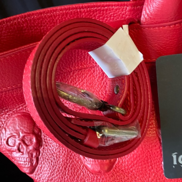 IO PELLE NWT Made In Italy RED Leather Skull Embossed Skull Tote - Picture 6 of 17